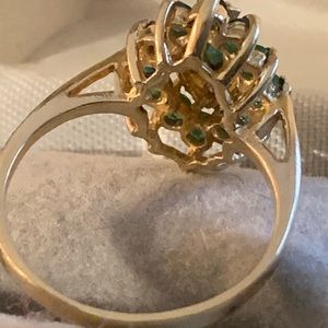 14k gold Emerald & Diamond Ring vintage 1950’s